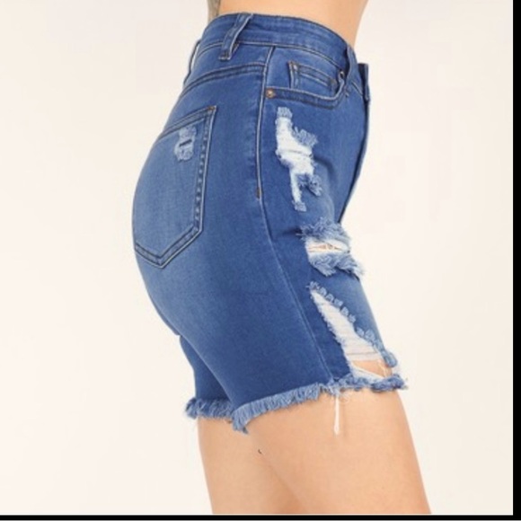 American bazi distressed Bermuda shorts - Picture 2 of 16